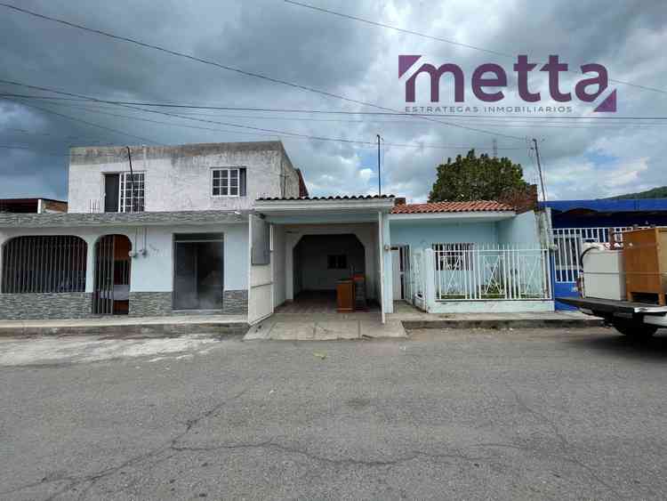 casa en venta mercado norte independencia ixtlan del rio nayarit pYWC38d
